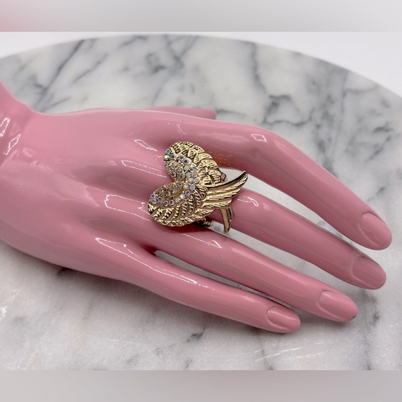 Angel‎ Wings Heart Crystal Stretch Ring Jewelry - Picture 3 of 5